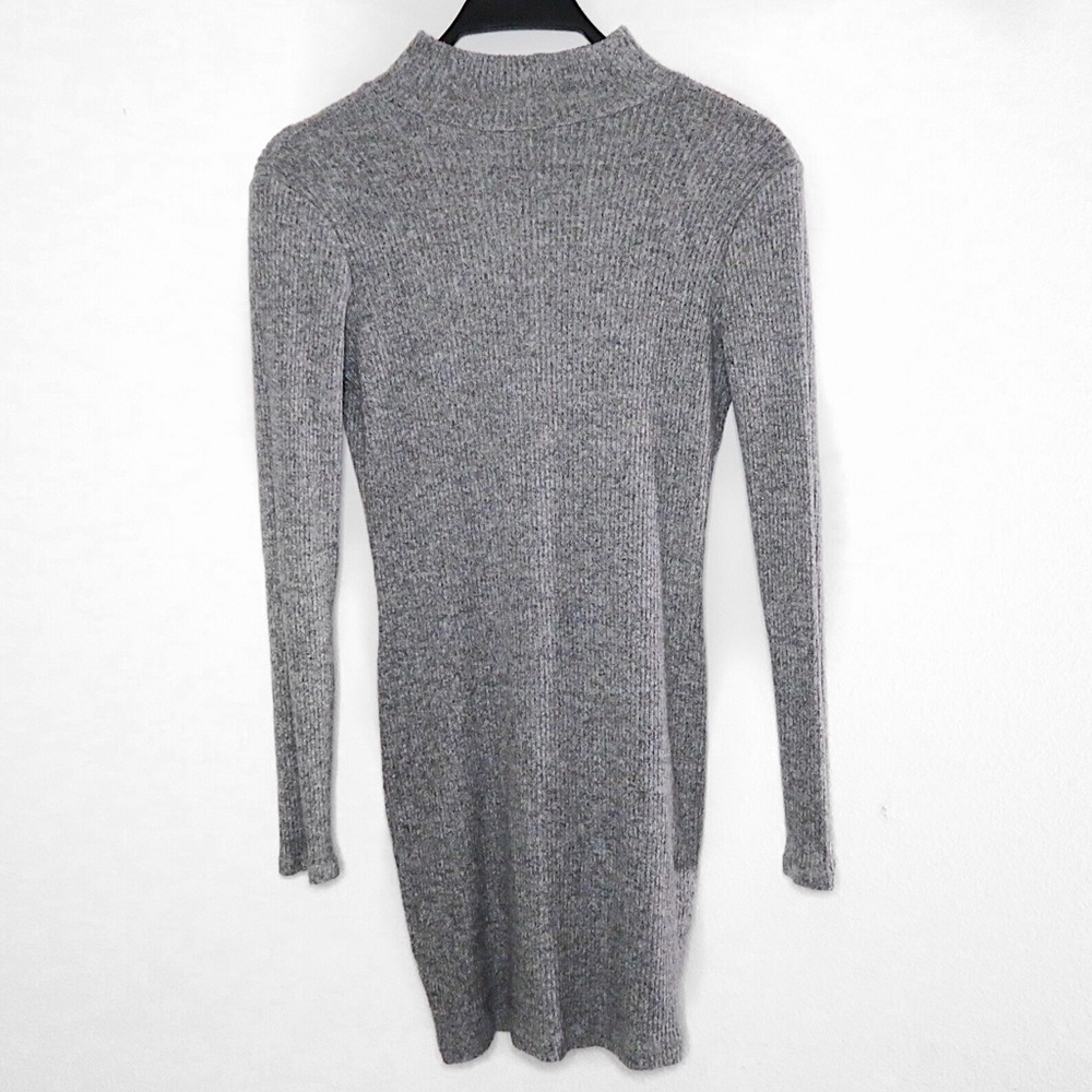Forever 21 | NWOT* Gray Long Sleeve Dress
